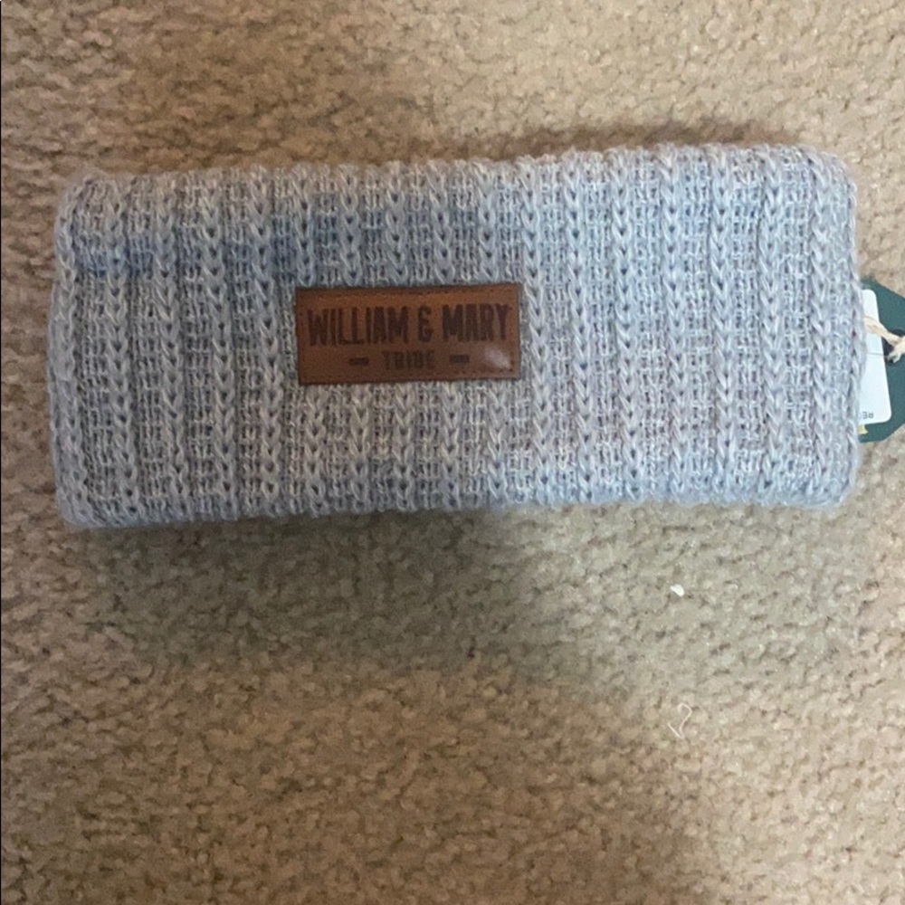 William and Mary Ribbed Headband NWT